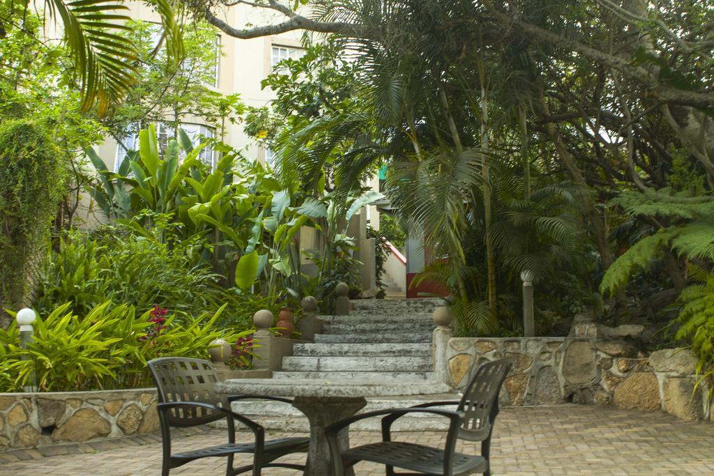 Sunset Manor Bed & Breakfast Mbombela Exterior foto
