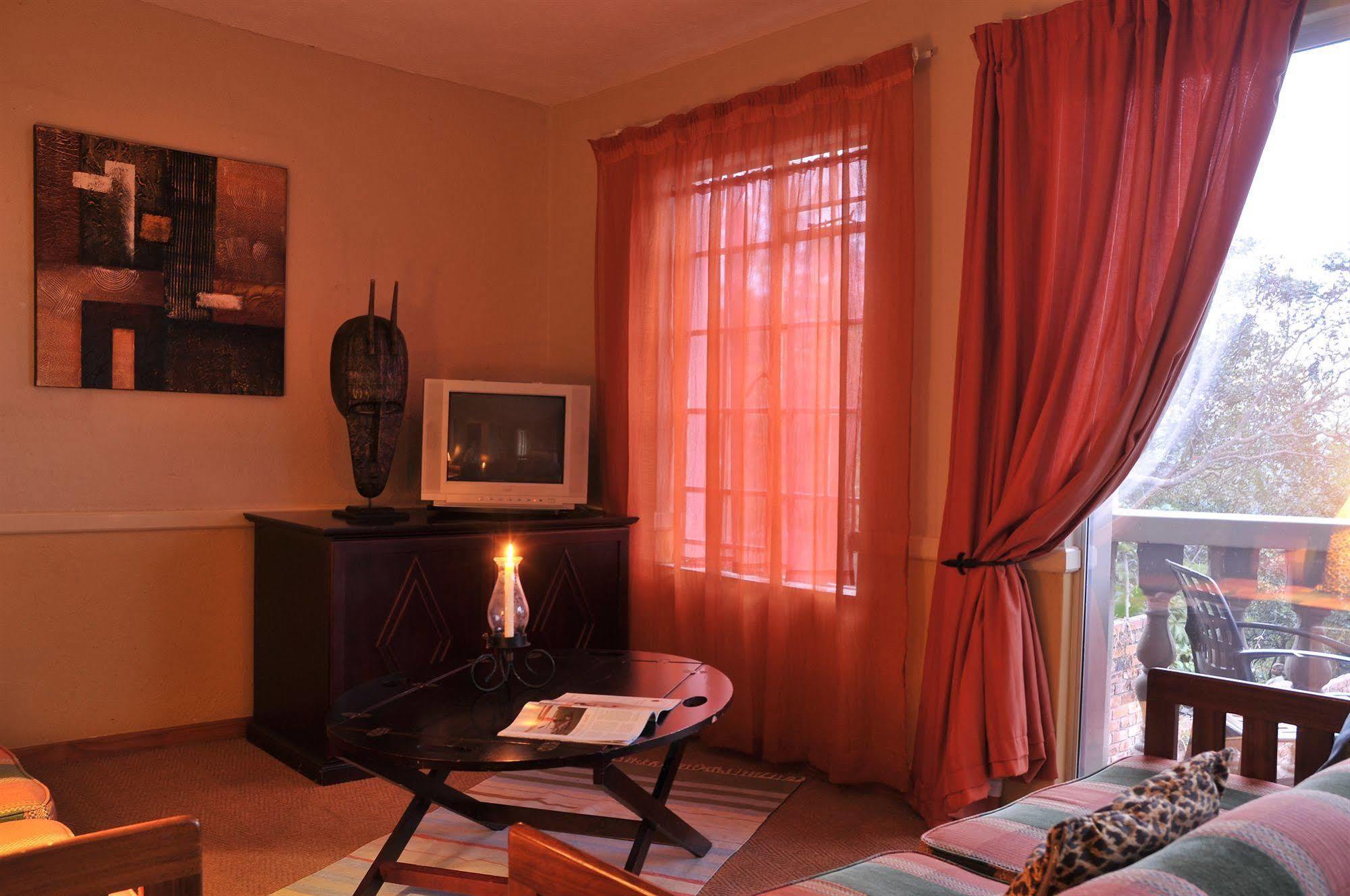 Sunset Manor Bed & Breakfast Mbombela Exterior foto