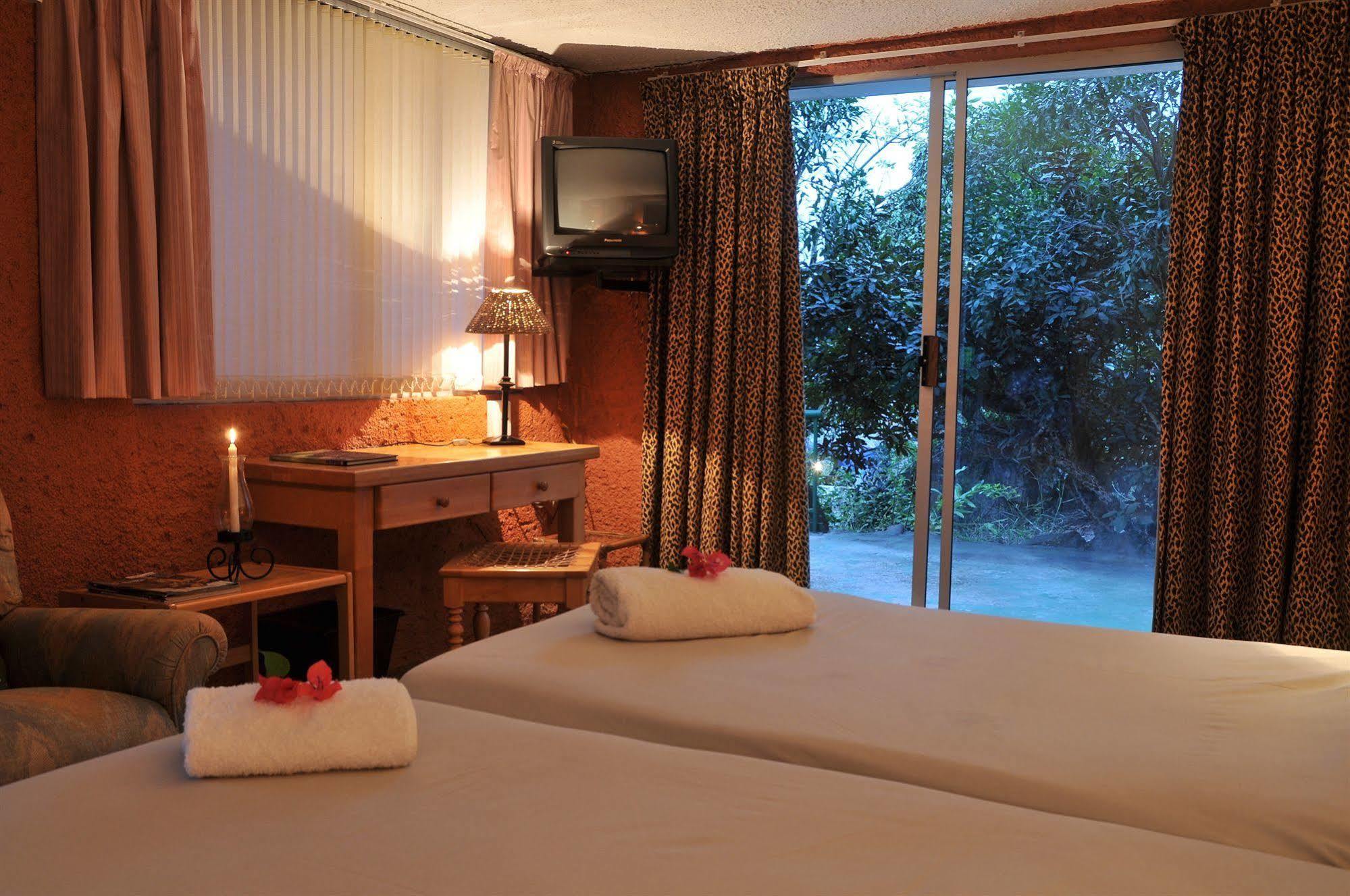 Sunset Manor Bed & Breakfast Mbombela Exterior foto