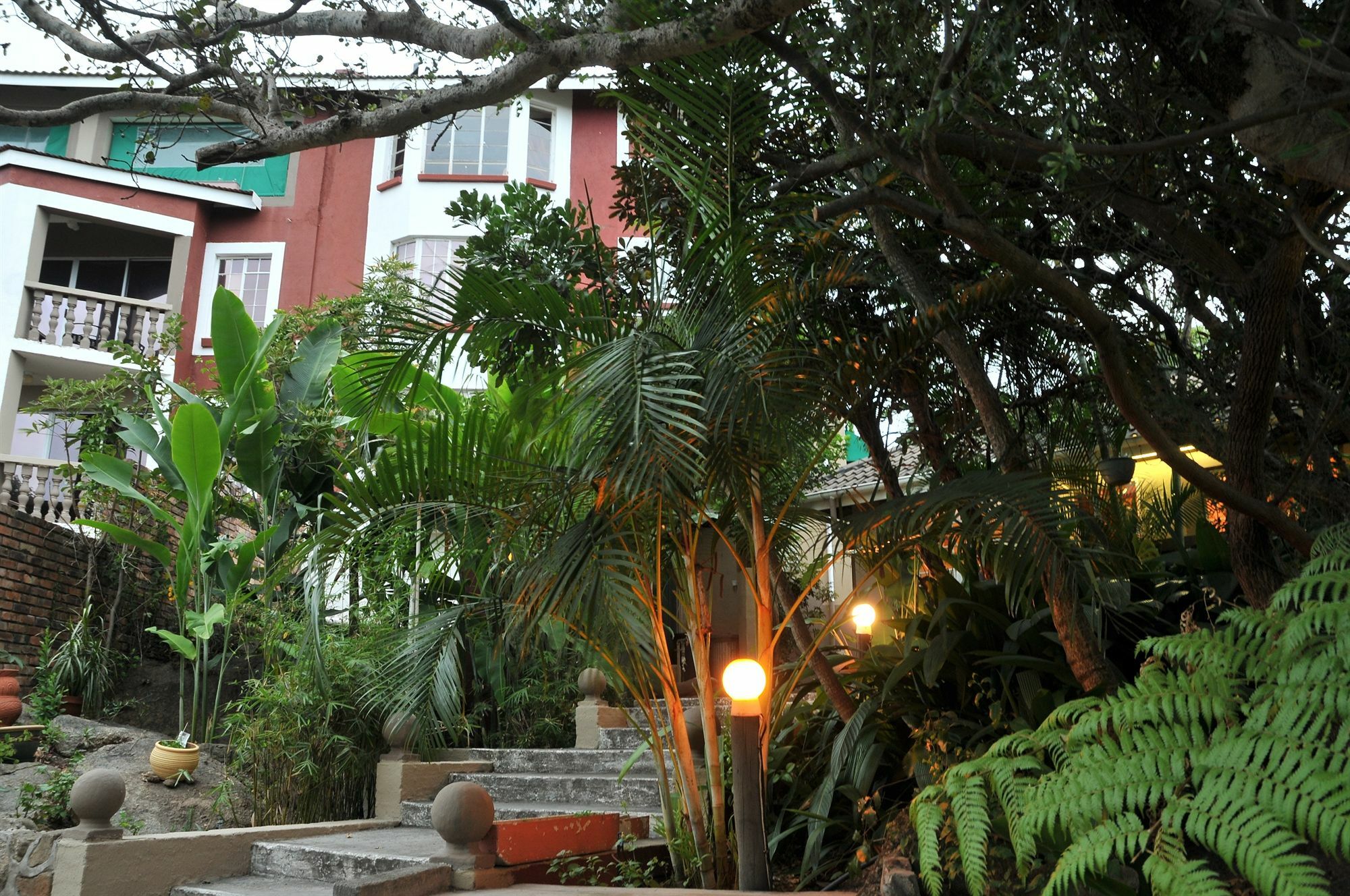 Sunset Manor Bed & Breakfast Mbombela Exterior foto